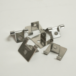Toebehoren | 2.5x2.7 cm | Terrasplank Composiet - Eindclips 10 stuks